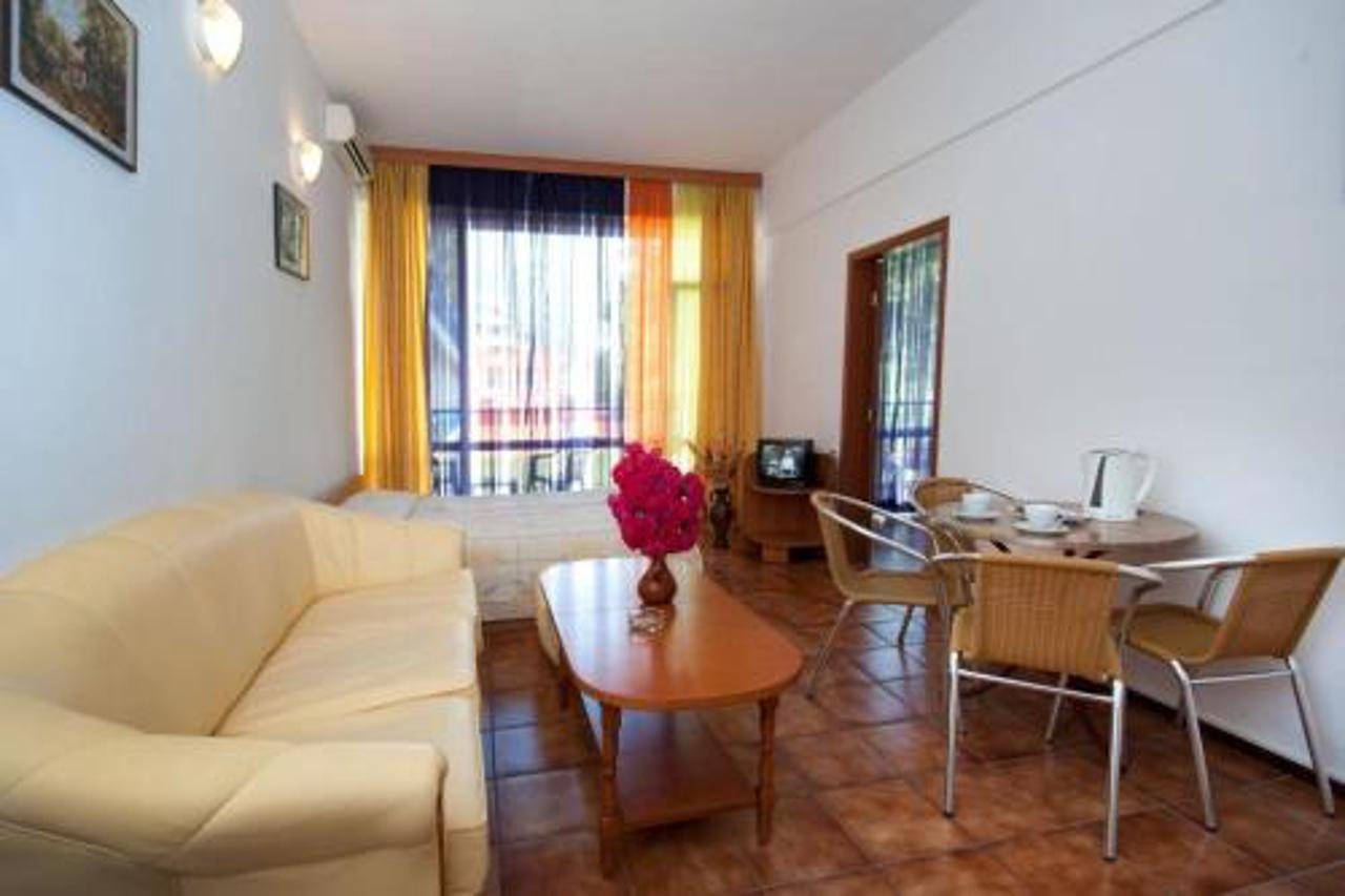 Regina Hotel Slantchev Briag Extérieur photo