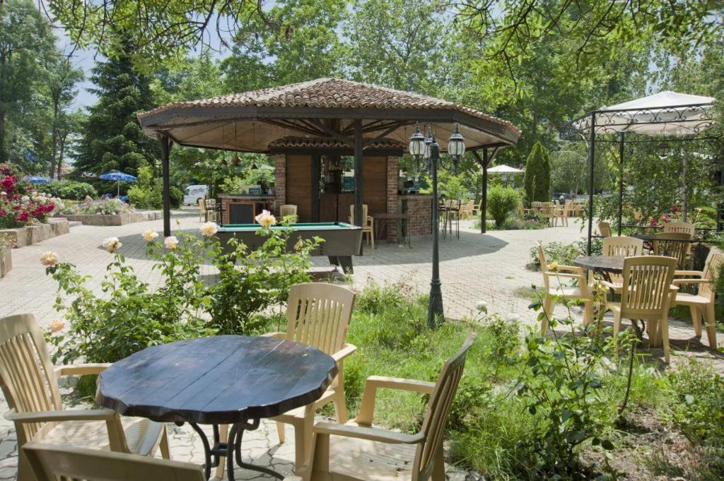 Regina Hotel Slantchev Briag Extérieur photo