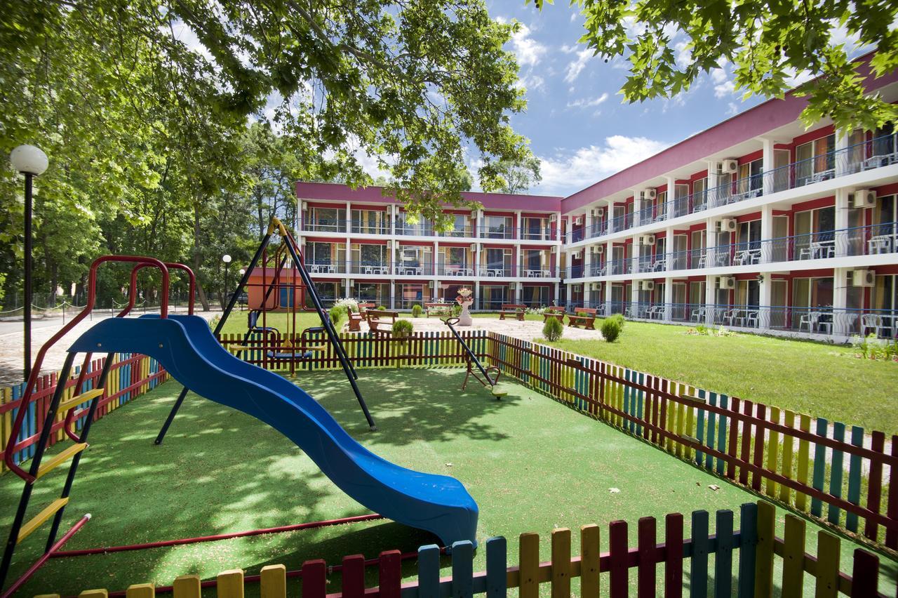 Regina Hotel Slantchev Briag Extérieur photo